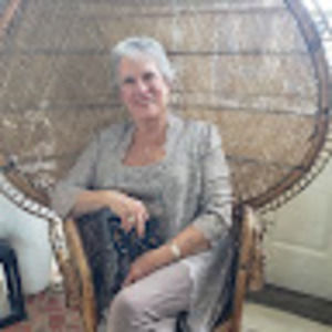 Meet your Posher, Dawn schafer